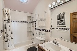 26 3rd Floor Bathroom.jpg